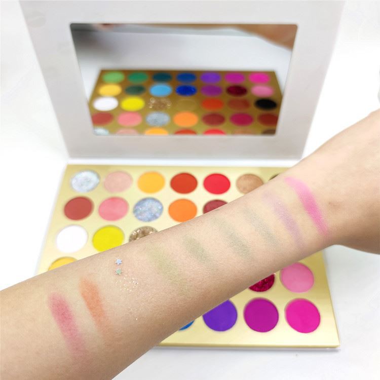 Shimmer-meikkipaletti